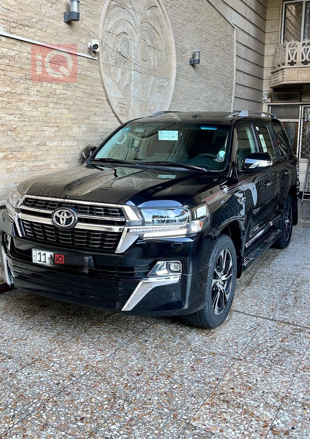 تويوتا لاندكروزر